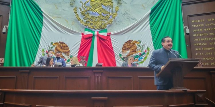 Necesario visibilizar importancia de prevenir enfermedades renales: Víctor Manríquez