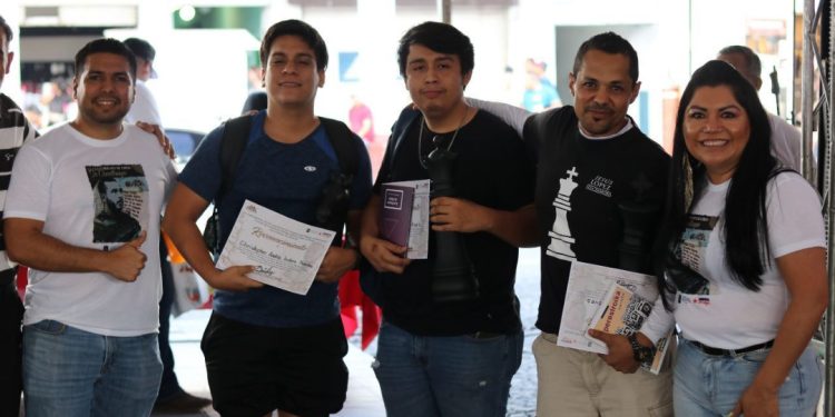 Exitosa sexta edición de la Feria Alternativa y Autogestiva del Libro: Un impulso cultural para el desarrollo de la sociedad.