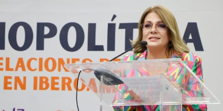 Vamos a dar la batalla cultural: Dip. Luz García