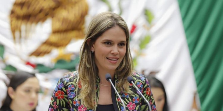 Actas de nacimiento, ahora serán inmediatas y gratuitas para las y los recién nacidos en Michoacán: Daniela de Los Santos