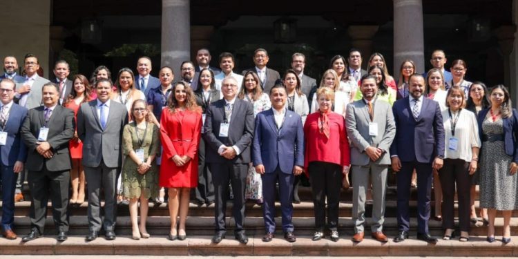 Órganos electorales, fundamentales para fortalecer la democracia: Torres Piña