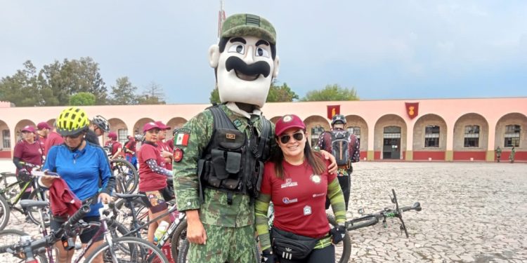 Con éxito más de 350 personas asistieron la Rodada Ciclista por el Bicentenario del Heroico Colegio Militar