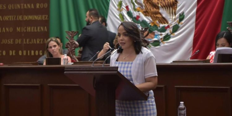 Se pronuncia Andrea Villanueva por una tenencia responsable y bienestar animal