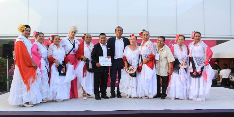 Tradiciones de Tarímbaro tomaron el Festival Michoacán de Origen