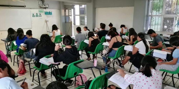 Más de 4 mil aspirantes aplicaron examen de nuevo ingreso en el Conalep Michoacán
