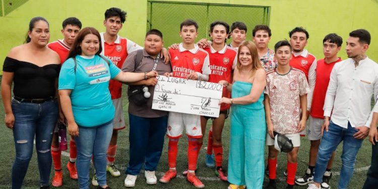 Partidazos en Pátzcuaro para festejar a los papás