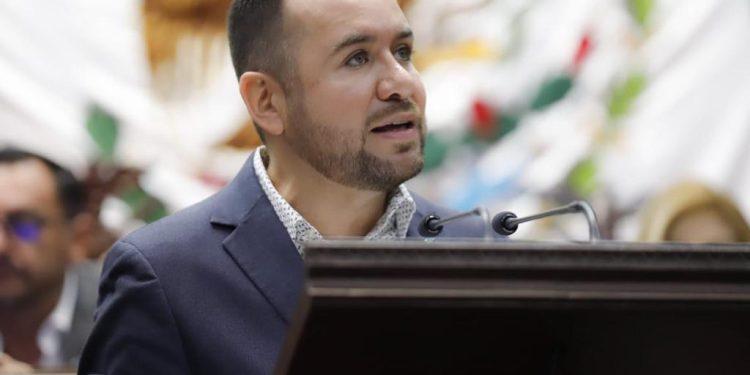 Busca Reyes Galindo que mujeres michoacanas estén libres de violencia obstétrica