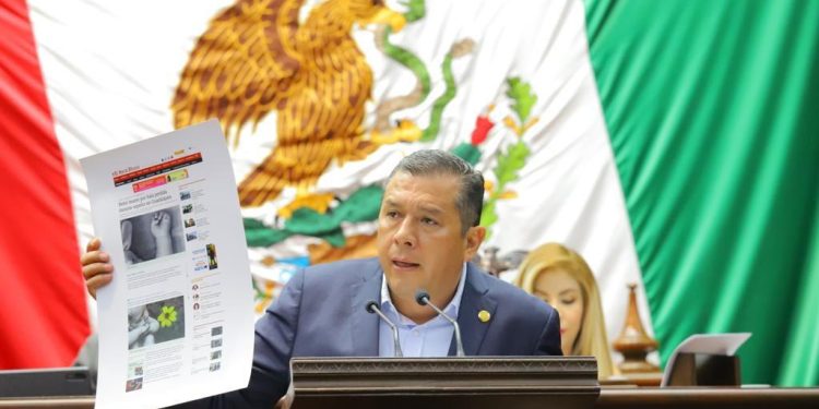 Juan Carlos Barragán propone sancionar con cárcel a quienes lancen disparos al