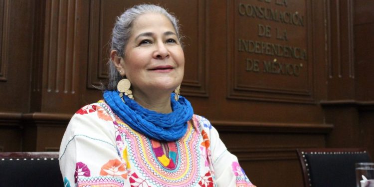 Presenta Mayela Salas Ley de Fomento Apícola y Protección para los Agentes Polinizadores en Michoacán