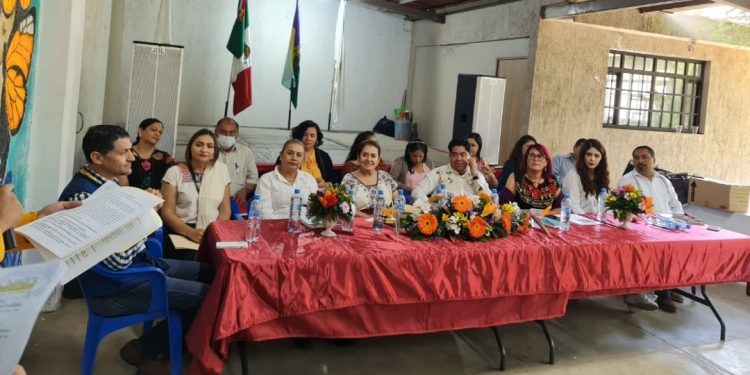 Refrenda FGE atención integral a mujeres víctimas de violencia