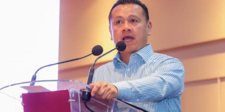 Nueva Ley de Movilidad dignifica al transporte público de Michoacán: Torres Piña