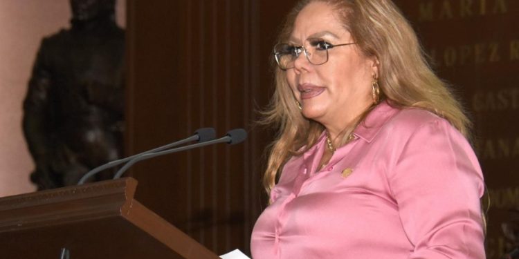 A rango constitucional, apoyo a las víctimas de cáncer: Margarita López
