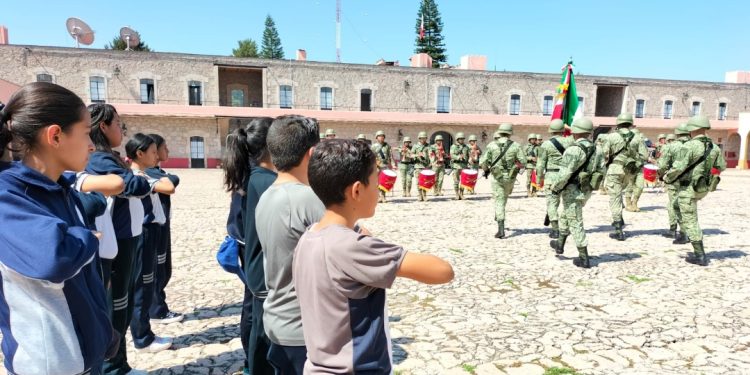 65/o. Batallón de Infantería Ganador a Nivel Región del Concurso de Bandas de Guerra del Ejército Mexicano