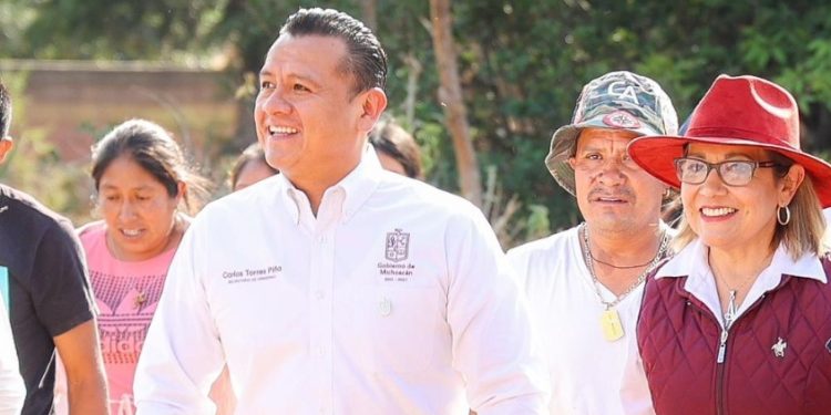 El Oriente se transforma con obras y hechos: Torres Piña