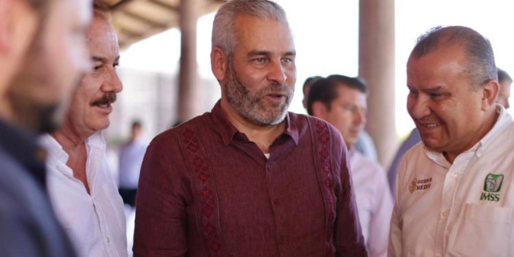 Bedolla y empresarios de La Piedad refrendan coordinación por el desarrollo