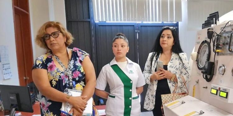 Conalep Michoacán da seguimiento a egresados de Enfermería