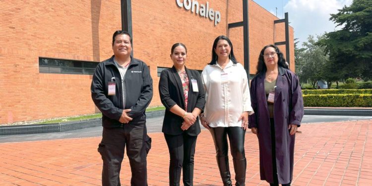 Conalep Michoacán participa en actualización de planes y programas de estudio