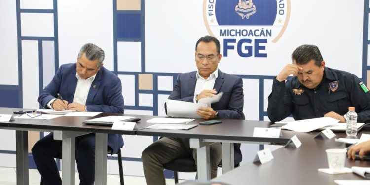 Destaca Fiscal General, avances en la promoción de uso de salidas alternas para acceder a la justicia