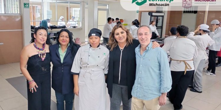 Alumna del Conalep realizará prácticas profesionales en España