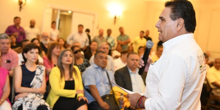 México es más que un partido o que un solo hombre: Silvano Aureoles