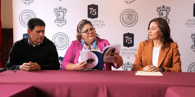 Presenta Contraloría de la FGE, Cuarto Informe Anual de Resultados de Gestión