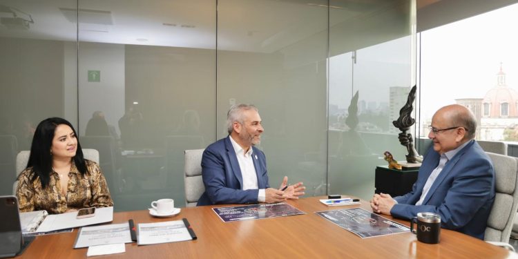 SNTSS buscará agilizar construcción de nuevo hospital del IMSS en Uruapan: Bedolla