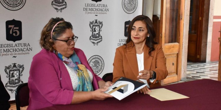 La transparencia y rendición de cuentas son vitales en la gestión pública, afirma Julieta García