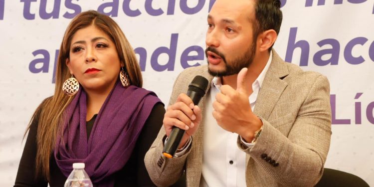 ¿Ya para qué el tope de gastos a aspirantes marcado por el INE?: Eder López.