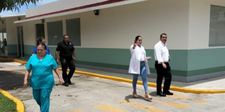 Garantizados servicios de salud a pobladores del municipio de Aquila, ante huracán