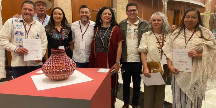 Premian a 5 michoacanos en concurso de Grandes Maestros del Patrimonio Artesanal