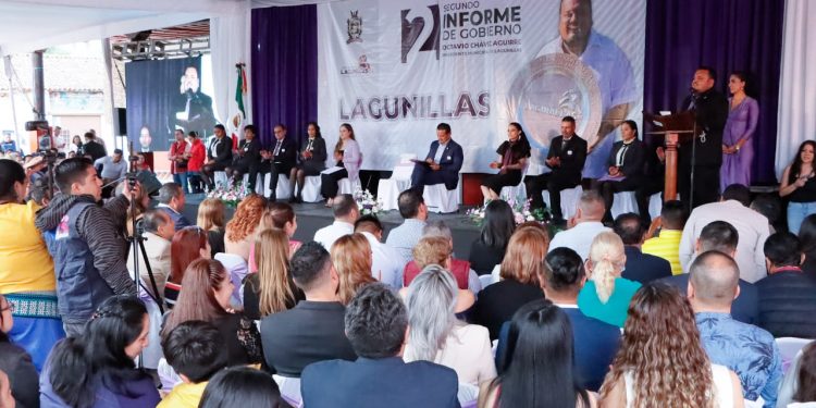 «Pueblo y Gobierno juntos» Tavito Chávez, presenta su 2do Informe en Lagunillas