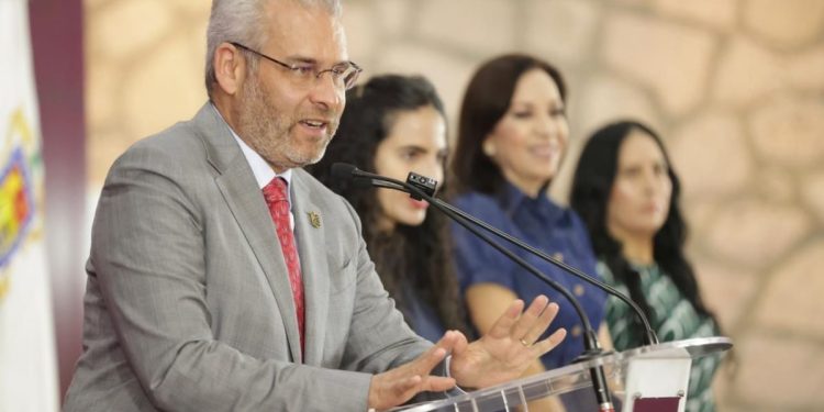 Con programas de Bienestar, disminuye pobreza en Michoacán