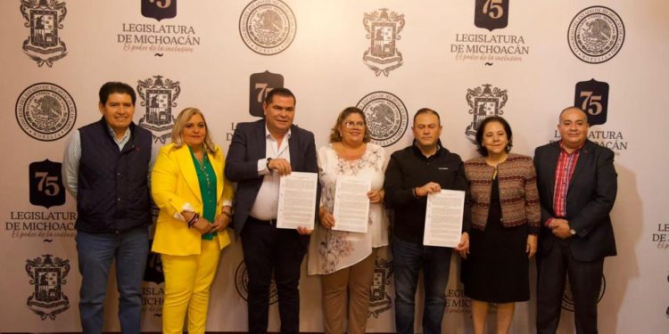 Congreso, ASM Y STASPLE, logran acuerdo en favor de los trabajadores.