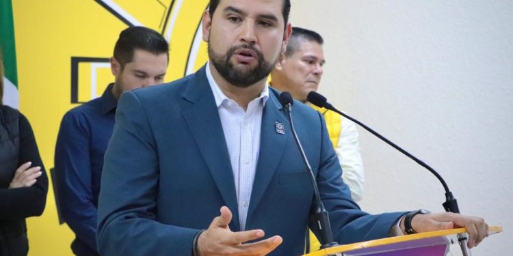 El gobernador intenta alimentar un liderazgo que no tiene: PRD Michoacán