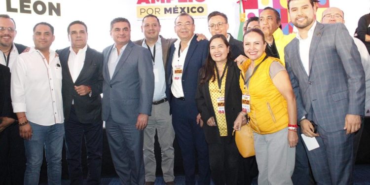 PRD se mantiene firme en el Frente Amplio por México: Octavio Ocampo