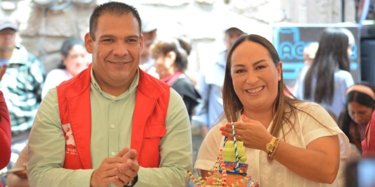 Festeja Gobierno y DIF Tarímbaro a las y los abuelitos