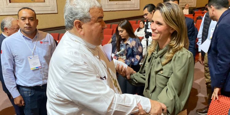 La participación de la iglesia y la sociedad civil en la construcción de la paz hace toda la diferencia: Diputada Daniela De Los Santos