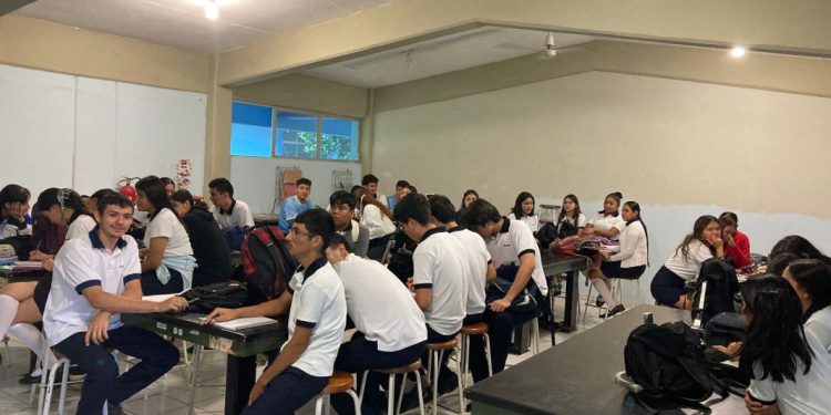 Más de 45 mil estudiantes inician ciclo escolar en Colegio de Bachilleres