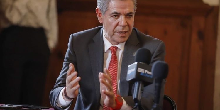 Ninguna sorpresa, el dedazo de Obrador hacia Sheinbaum, le dispuso todos los programas sociales: Hernández Peña