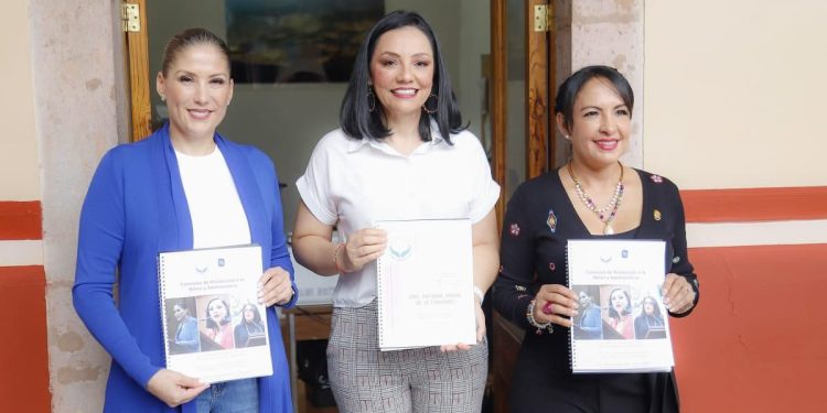 Entrega Comisión legislativa de Protección de la Niñez y la Adolescencia 2do informe de actividades