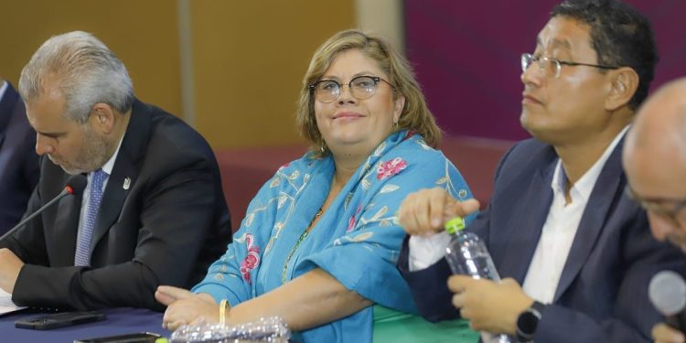 Democracia obliga a un proceso electoral limpio y con seguridad en Michoacán: Julieta García