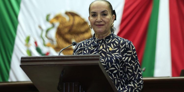 Seguiremos pugnando por dar seriedad a la labor legislativa: Julieta Gallardo