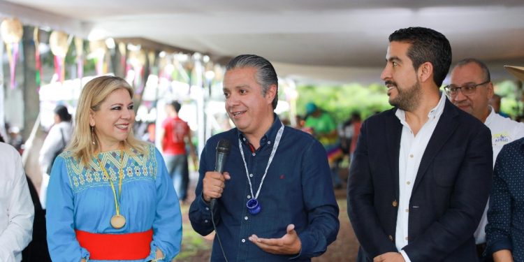 Gobierno estatal apoya Encuentro Nacional del Mezcal: Luis Navarro