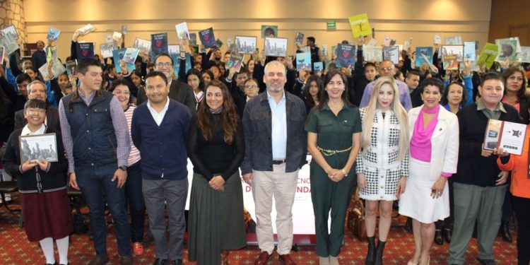 Educación en Michoacán sigue dando muestras de transformación: Belinda Hurtado