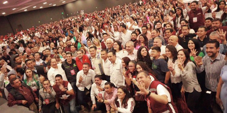 Consolidan la unidad los Comités por la Defensa de la 4T en Michoacán
