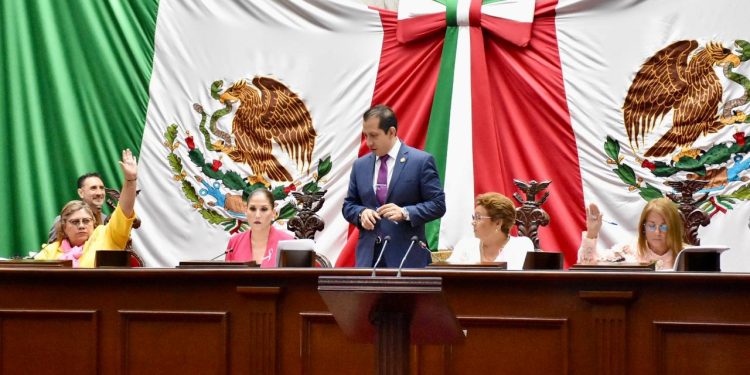 Más protección y cuidados a migrantes repatriados: 75 Legislatura
