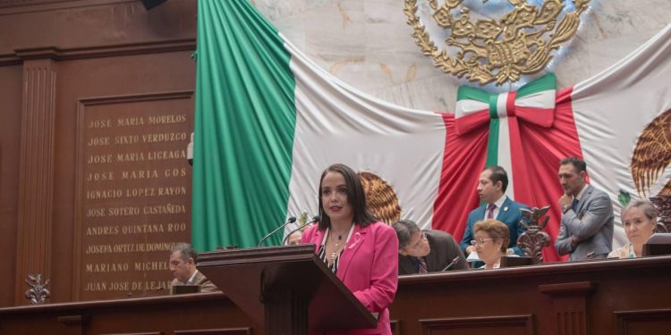 Presupuesto No Retroactivo para Salud, propone Andrea Villanueva