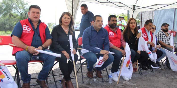 Arranca Bladimir González ampliación de puente vehicular en comunidad de Jamaica