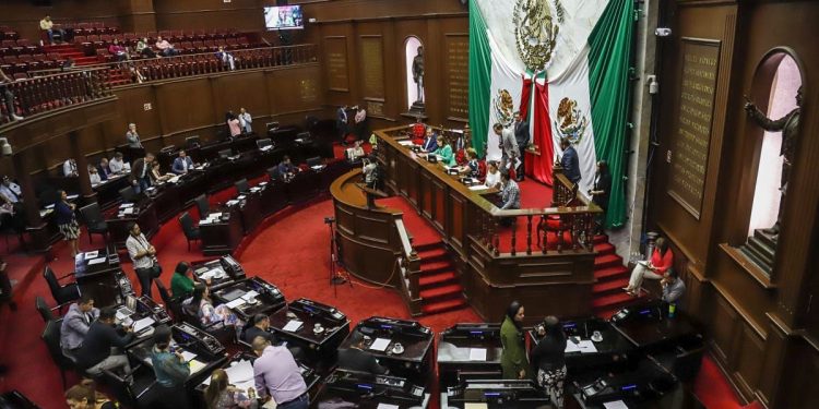 Compromete 75 Legislatura transparencia y ahorro en su gasto público