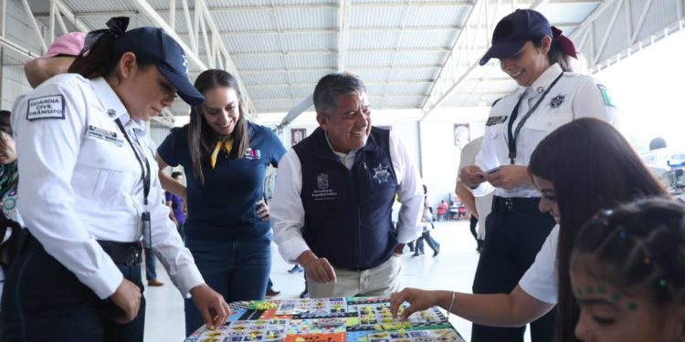 SSP recibe con alegría a los Amigos Teletón, en «Mi Pequeño Gran Guardia Civil»